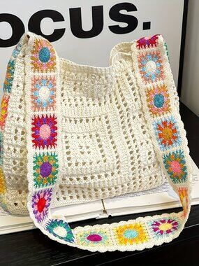 Unbranded Crochet Granny Square Boho Hobo White Cream Black Floral Shoulder NEW